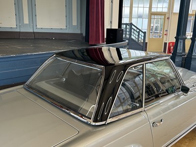 Lot 64 - 1967 Mercedes-Benz 250SL