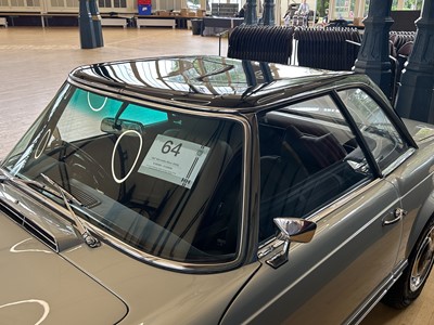 Lot 64 - 1967 Mercedes-Benz 250SL