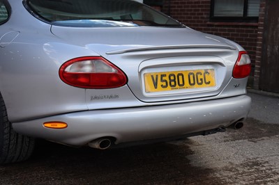 Lot 114 - 2000 Jaguar XKR Coupe