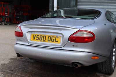 Lot 114 - 2000 Jaguar XKR Coupe