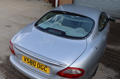 Lot 114 - 2000 Jaguar XKR Coupe