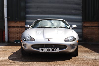 Lot 114 - 2000 Jaguar XKR Coupe