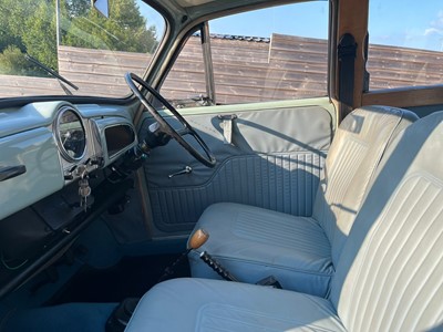 Lot 50 - 1970 Morris Minor 1000 Traveller