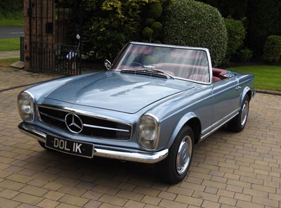 Lot 19 - 1967 Mercedes-Benz 230SL