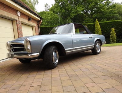 Lot 19 - 1967 Mercedes-Benz 230SL