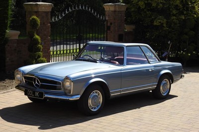 Lot 19 - 1967 Mercedes-Benz 230SL