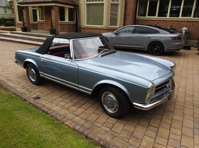 Lot 19 - 1967 Mercedes-Benz 230SL