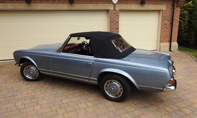 Lot 19 - 1967 Mercedes-Benz 230SL