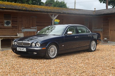 Lot 58 - 2006 Daimler Super Eight