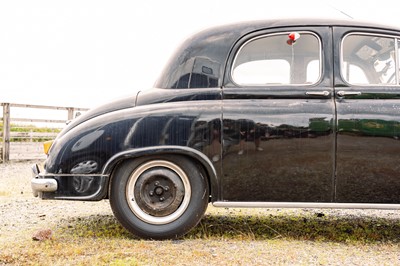 Lot 88 - 1956 Singer Hunter Saloon