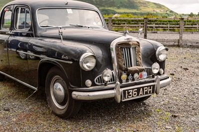 Lot 88 - 1956 Singer Hunter Saloon