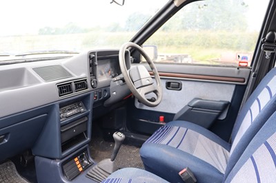 Lot 26 - 1985 Ford Escort 1.6 Ghia