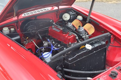 Lot 43 - 1972 MG B Roadster