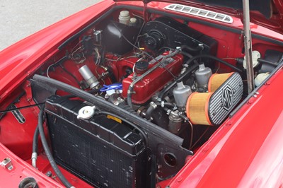 Lot 43 - 1972 MG B Roadster