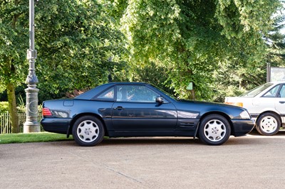 Lot 102 - 1997 Mercedes-Benz SL 320