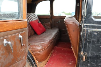 Lot 112 - 1938 Armstrong Siddeley 16hp Coach Saloon