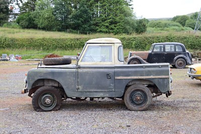 Lot 96 - 1964 Land Rover Series IIA 88in