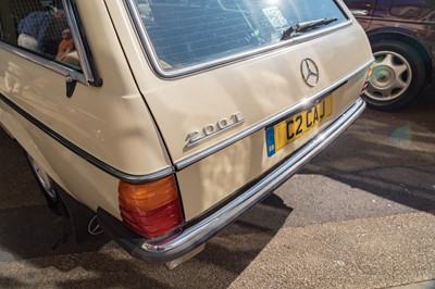 Lot 76 - 1985 Mercedes-Benz 200 T Estate