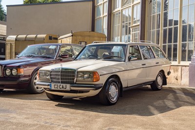 Lot 76 - 1985 Mercedes-Benz 200 T Estate