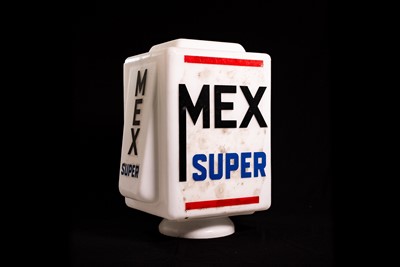 Lot 11 - Mex Super Glass Petrol Pump Globe