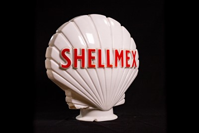 Lot 15 - Shellmex Glass Petrol Pump Globe