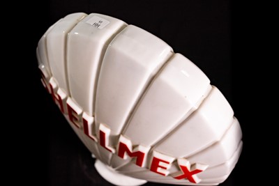 Lot 15 - Shellmex Glass Petrol Pump Globe