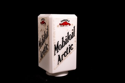 Lot 89 - Gargoyle Mobiloil Arctic Glass Oil Globe