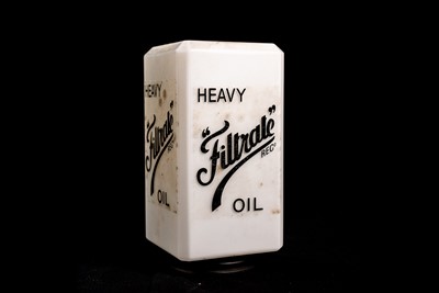 Lot 95 - Filtrate Glass Oil Globe