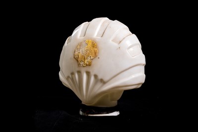 Lot 99 - Shell Motor Oil Glass Oil Globe