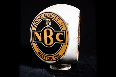 Lot 100 - National Benzole Motor Oil Plastic Oil Globe