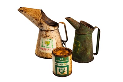 Lot 256 - BP Garage Items