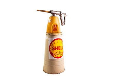 Lot 253 - Shell Upper Cylinder Lubricator