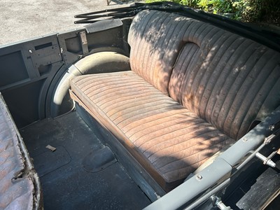 Lot 14 - 1934 Morris Twenty-Five Tourer