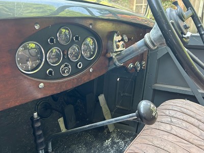 Lot 14 - 1934 Morris Twenty-Five Tourer