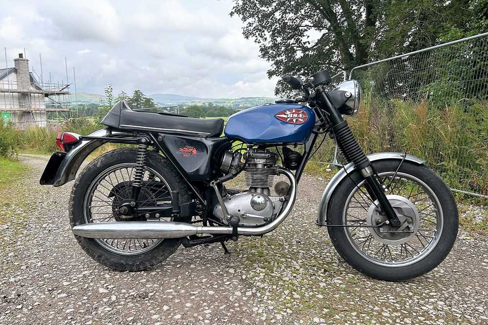 Lot 223 - 1969 BSA B25S Starfire