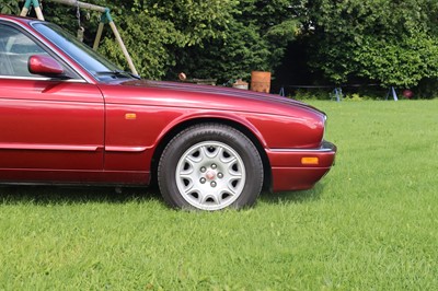 Lot 1996 Jaguar XJ6 3.2