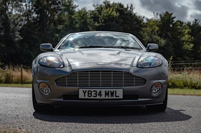 Lot 2001 Aston Martin Vanquish