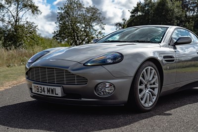 Lot 2001 Aston Martin Vanquish