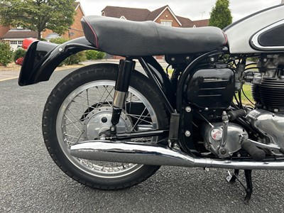 Lot 1959 Norton Dominator