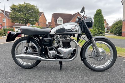 Lot 1959 Norton Dominator