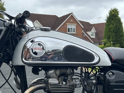 Lot 1959 Norton Dominator