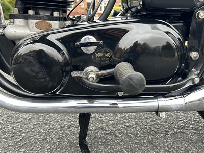 Lot 1959 Norton Dominator