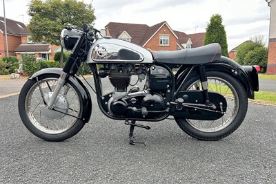 Lot 275 - 1960 Norton ES2