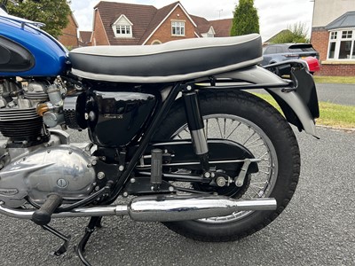 Lot 273 - 1965 Triumph T120 Bonneville