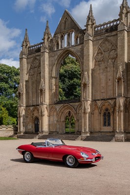 Lot 120 - 1967 Jaguar E-Type Series 1 4.2 Roadster