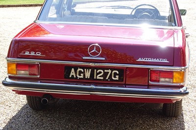 Lot 64 - 1969 Mercedes-Benz 220 Saloon