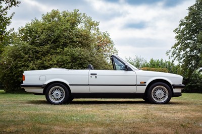 Lot 74 - 1988 BMW 320i Convertible