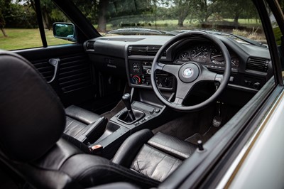 Lot 74 - 1988 BMW 320i Convertible