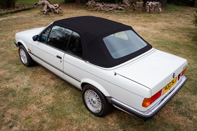 Lot 74 - 1988 BMW 320i Convertible