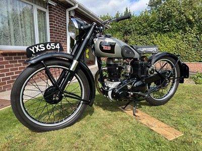 Lot 1946 BSA C11